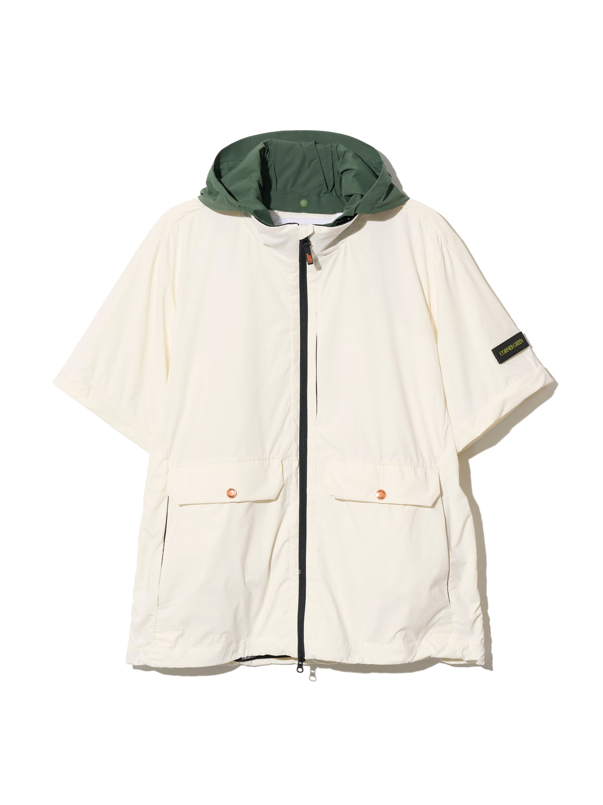 DRIVE Cream golf wind jacket: short-sleeve styling with the included green hood