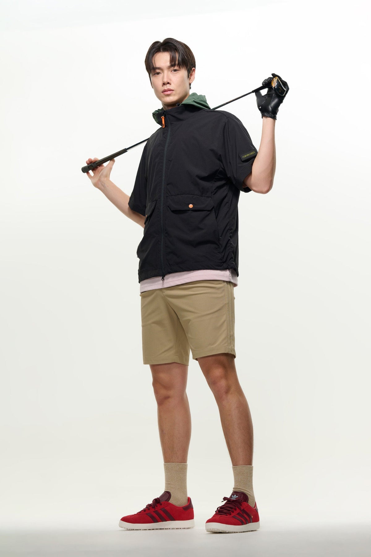 Corner Green DRIVE men's golf wind jacket BLACK model look